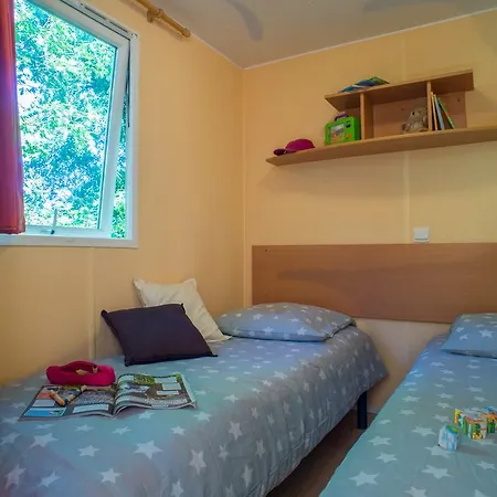 Camping Les Bastets 4* Marsanne
