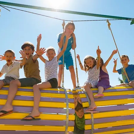 Camping Les Bastets Camping Marsanne