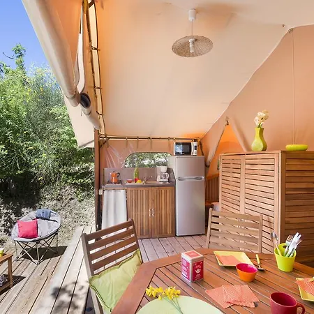 Camping Camping Les Bastets